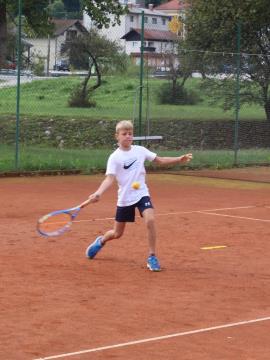 TM_V midi tenisu je bil najboljši Rene